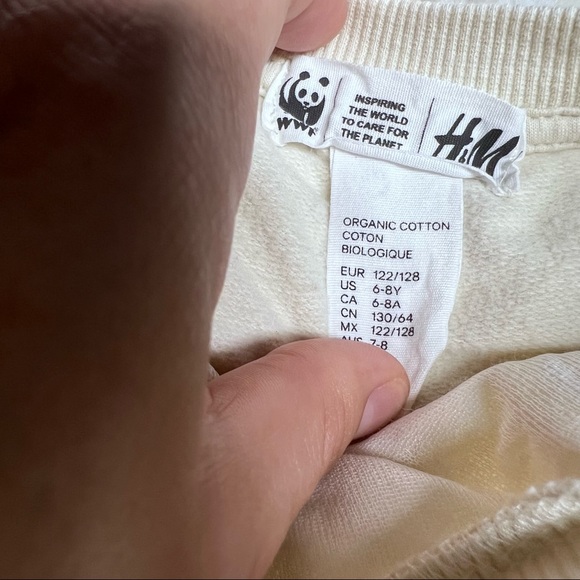 Girls Bear sweater size 6/8 - Picture 3 of 3